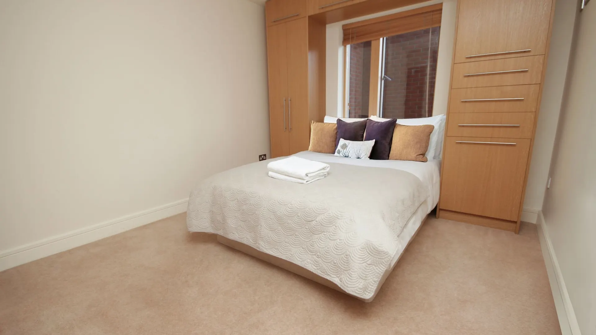 Grand Canal Quay Sleeps 8 Dublin Apartmán